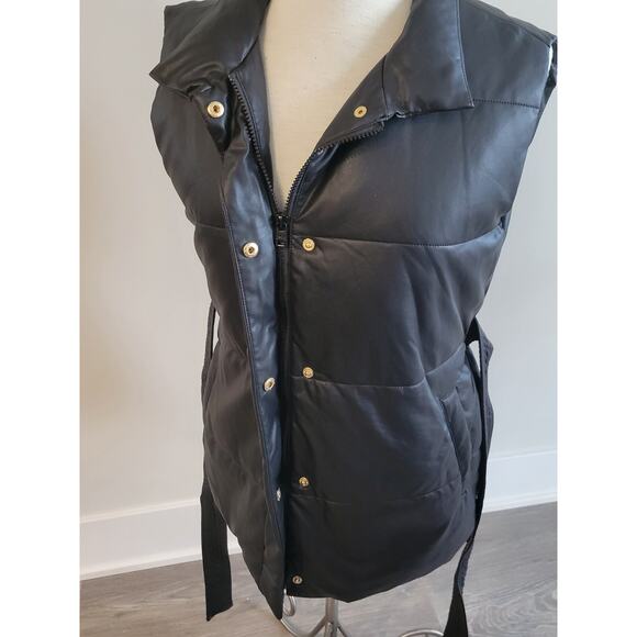 NWT Andrew Marc New York Black Faux Leather Vest Sleeveless Jaket Women Small - Picture 7 of 11